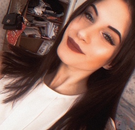 Полина